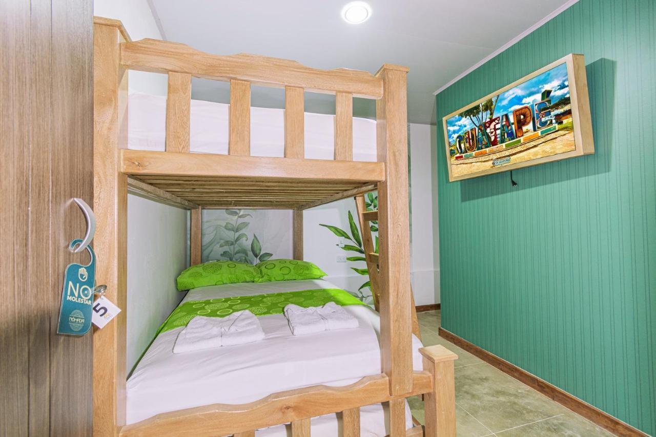Nomada Hotel Guatapé Extérieur photo