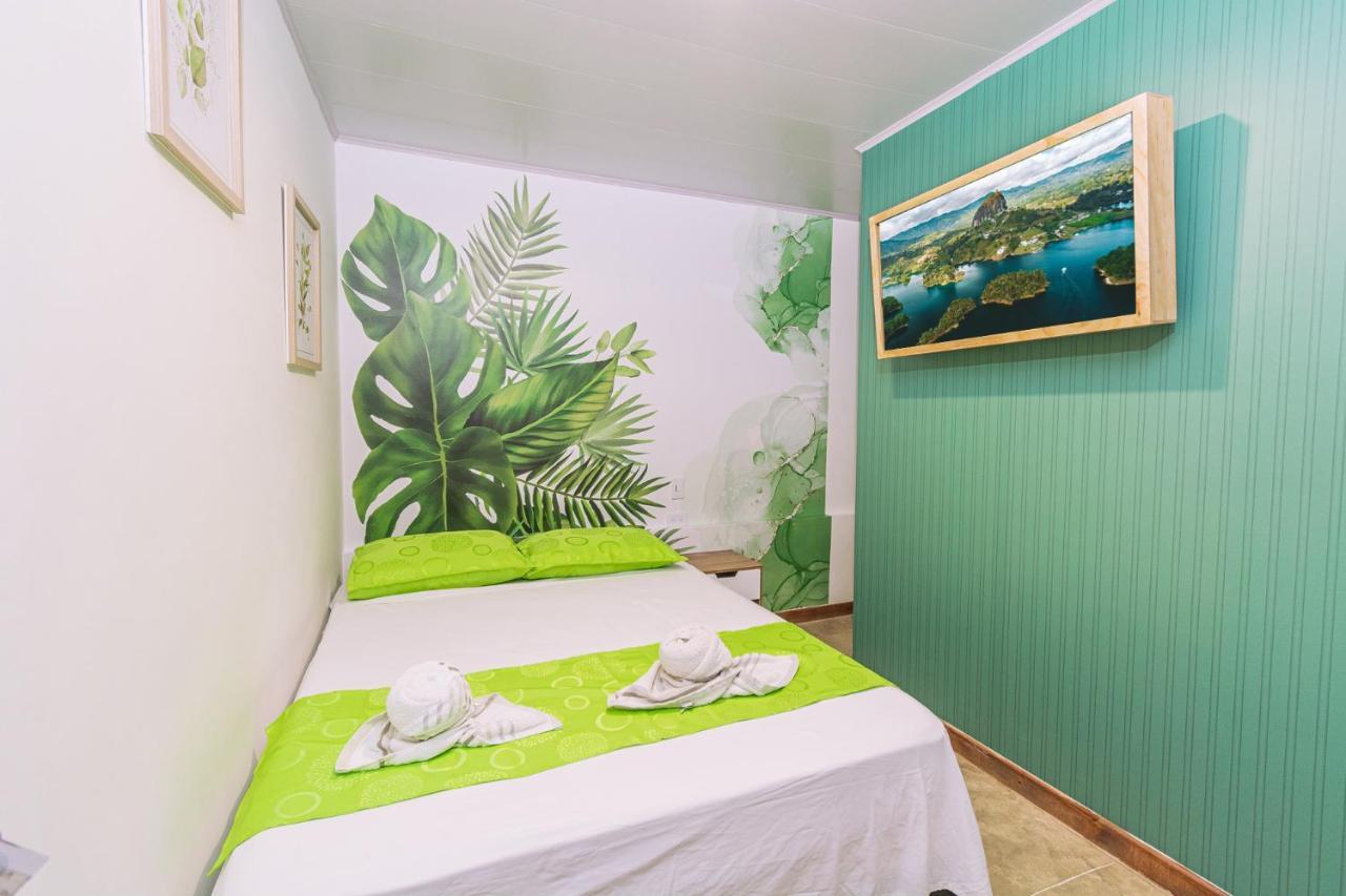 Nomada Hotel Guatapé Extérieur photo