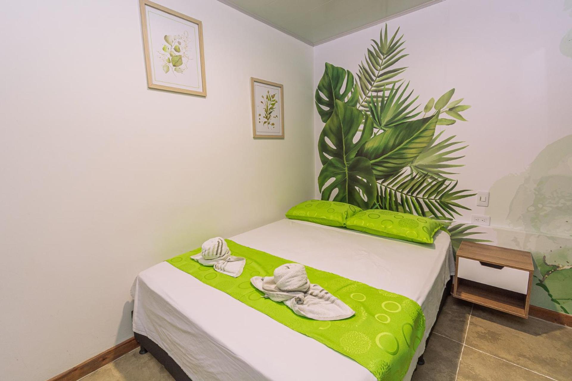 Nomada Hotel Guatapé Extérieur photo