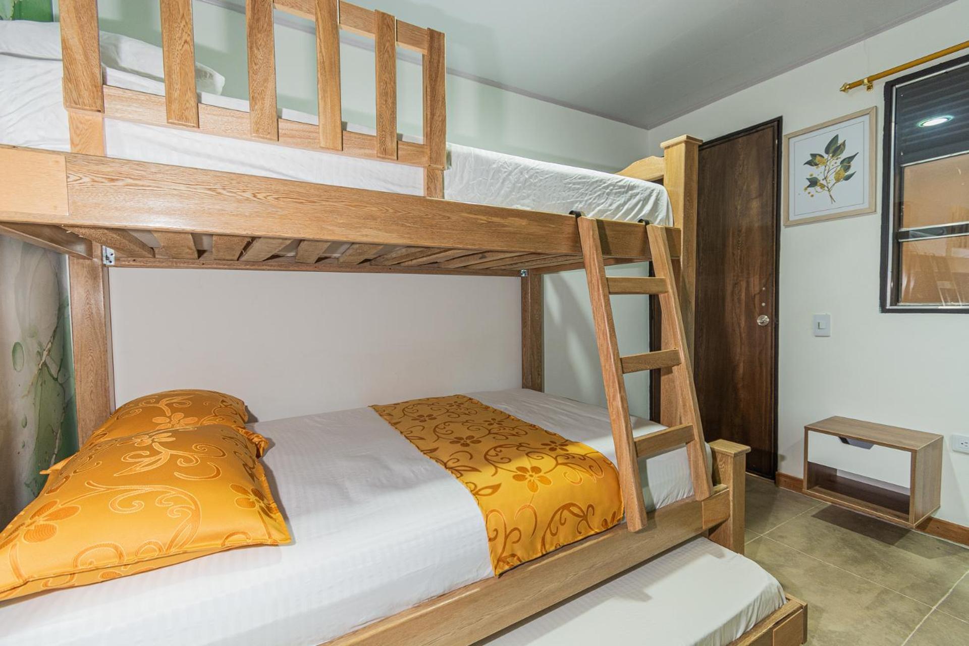 Nomada Hotel Guatapé Extérieur photo